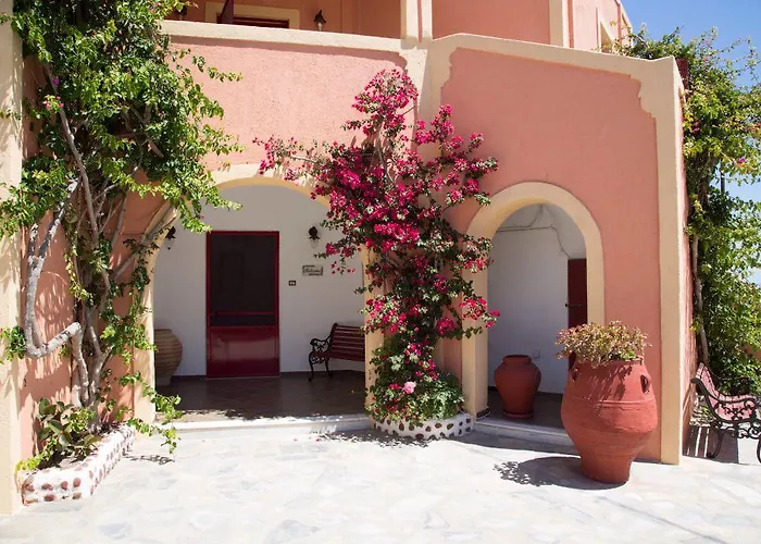 The Flower מלון 2*